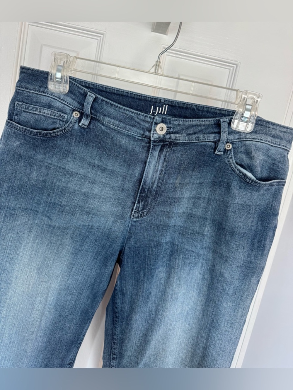 J Jill Authentic Fit Crop Midwash Blue Capri Jeans Size 10 - Picture 4 of 13